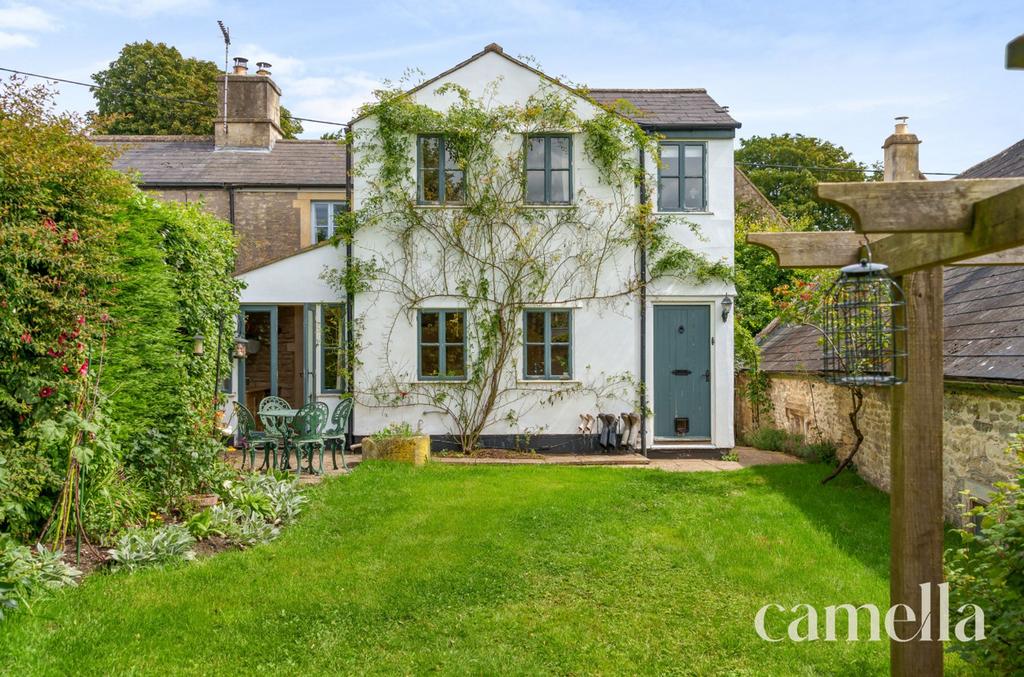 Colerne, Chippenham SN14 2 bed cottage for sale £425,000