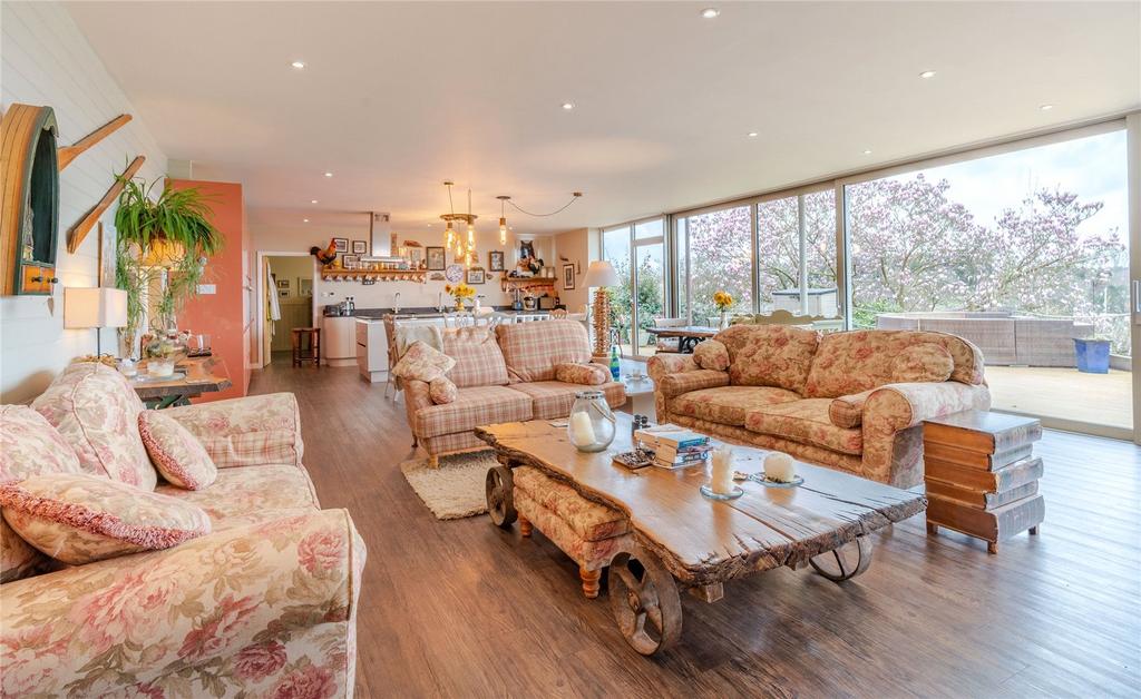 Open Plan Living