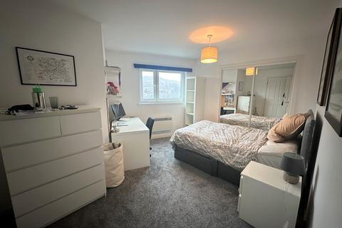 3 bedroom flat to rent - Bellfield Street, Dundee, DD1