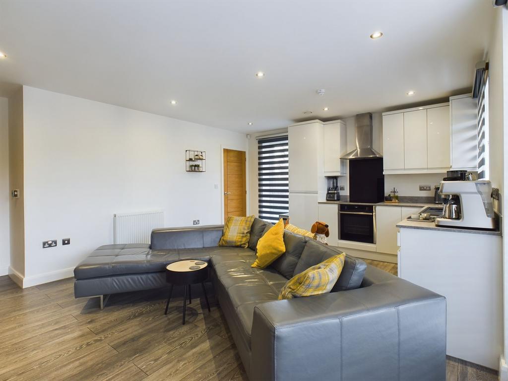 Living room/ Kitchen area