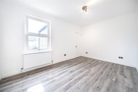21 Priory Road, Croydon, CR0 3QZ