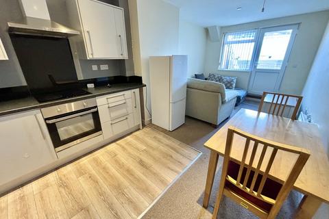 1 bedroom flat to rent, 1 Horton Street, Swansea.
