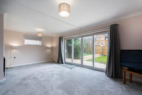 3 bedroom detached house for sale, Cowper Road, Boxmoor