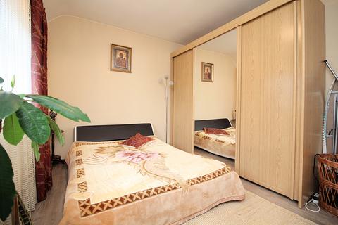 10 Charnor Road, Leicester, LE3 6LH