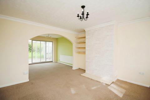 3 bedroom end of terrace house for sale, Shanklin Gardens, Leicester, LE3