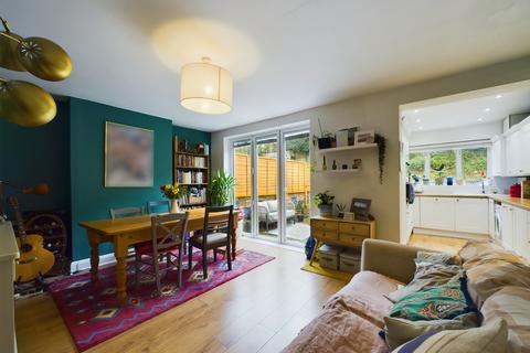 3 bedroom end of terrace house for sale - Field Road, Reading, Reading, RG1