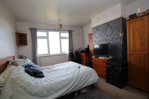 3 bedroom semi-detached house for sale, Park Road, Clacton-on-Sea