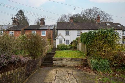 2 bedroom end of terrace house for sale, Haslemere, Surrey, GU27