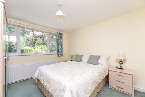 24 Birchdale, Bingley, BD16 4SE
