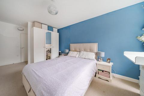 98, Dixie Court Adenmore Road, London, SE6 4FB
