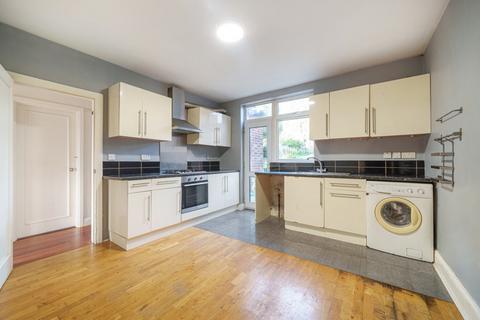 2 bedroom semi-detached house for sale - Wanstead Park Road, Ilford