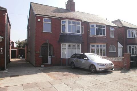 3 bedroom semi-detached house for sale, Walnut Grove, Redcar, North Yorkshire, TS10 3PG