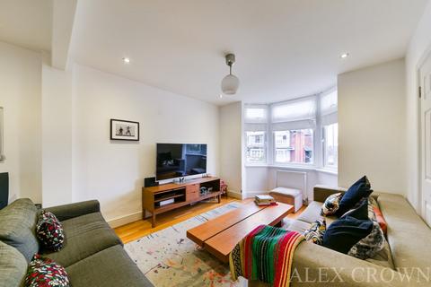 3 bedroom semi-detached house for sale - Sydney Road, Muswell Hill