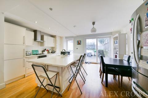 110 Sydney Road, London, N10 2RN