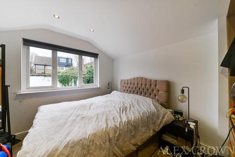 110 Sydney Road, London, N10 2RN