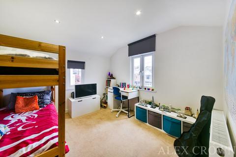 110 Sydney Road, London, N10 2RN