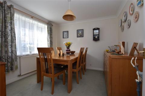 26 Baileys Gate, Cotford St Luke, Taunton, TA4 1JE