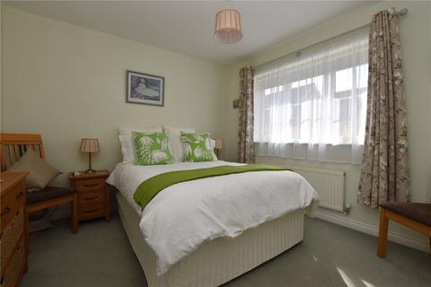 26 Baileys Gate, Cotford St Luke, Taunton, TA4 1JE