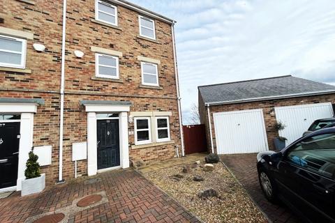 3 bedroom end of terrace house to rent - Beamish Rise, Stanley, County Durham, DH9