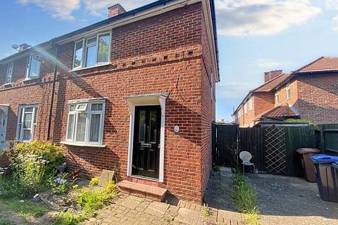 3 bedroom house to rent - Newhouse Walk, Morden SM4