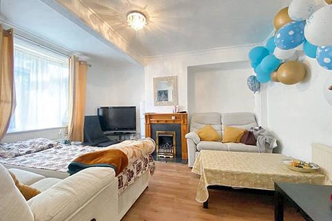 3 bedroom house to rent - Newhouse Walk, Morden SM4