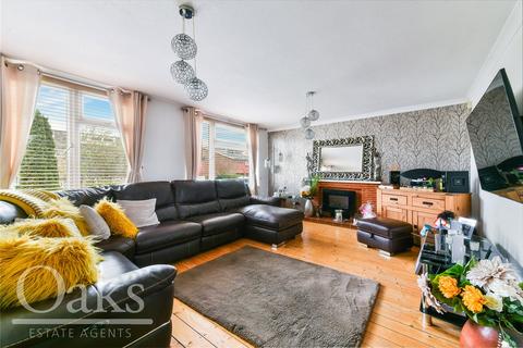3 bedroom terraced house for sale, Warminster Road, South Norwood