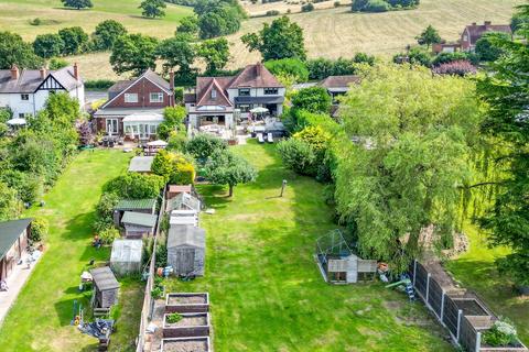 4 bedroom detached house for sale, Birmingham Road, Bordesley, Redditch B97 6RL