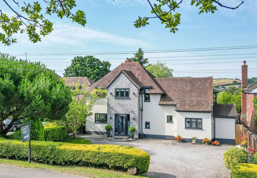 Birmingham Road Redditch B97 4 Bed Detached House 650 000 birmingham-road-redditch-b97-4-bed-detached-house-650-000