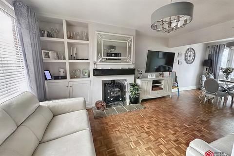 28 Dyffryn View, Bryncoch, Neath, SA10 7TU