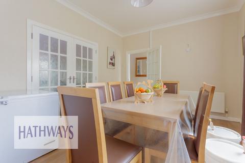 25 Gladstone Place, Sebastopol, Pontypool, NP4 5EH