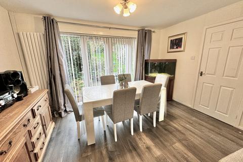 3 bedroom semi-detached house for sale, Mount Side, Telford TF1