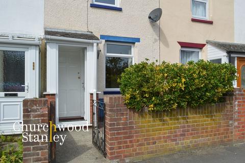2 bedroom terraced house to rent, Manor Road, Dovercourt, CO12