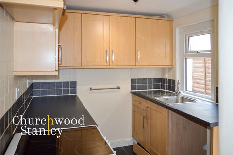 2 bedroom terraced house to rent - Manor Road, Dovercourt, CO12