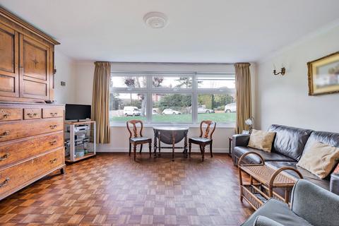 2 bedroom flat for sale, Downs Hill Road, Epsom KT18