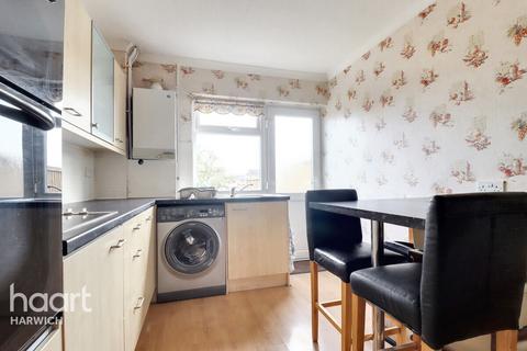 2 bedroom terraced bungalow for sale, Litchfield, Harwich