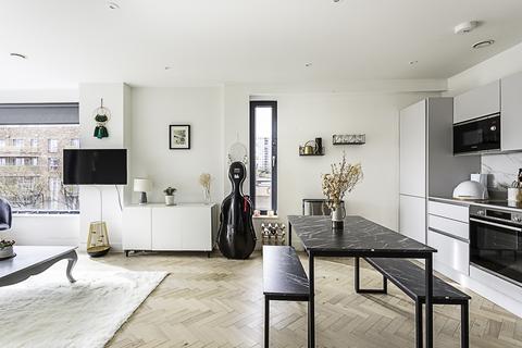 2 bedroom flat to rent, Oldham Terrace, London W3