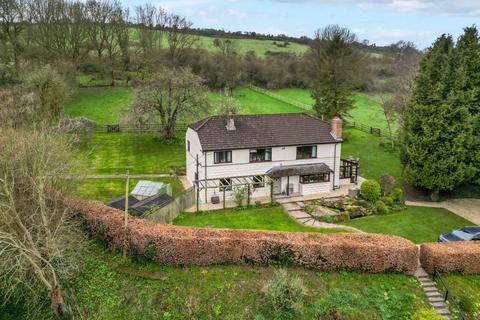 4 bedroom detached house for sale - Bratton, Wiltshire