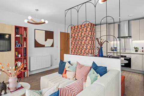 2 bedroom flat for sale, Plot 808 50% share, at L&Q at Bankside Gardens Flagstaff Road, Reading RG2
