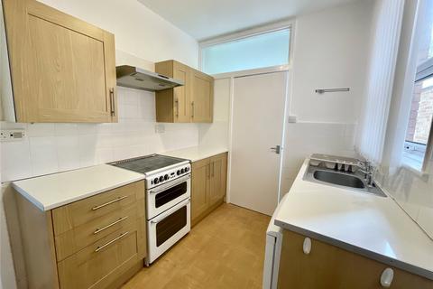 1 bedroom apartment to rent - Columbia Road, Bournemouth, BH10