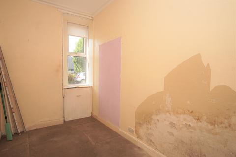 18 Imrie Place, Penicuik, EH26 8HY
