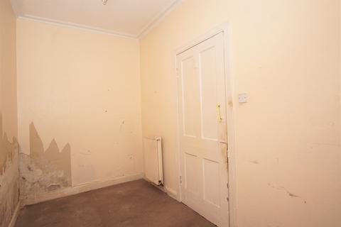 18 Imrie Place, Penicuik, EH26 8HY