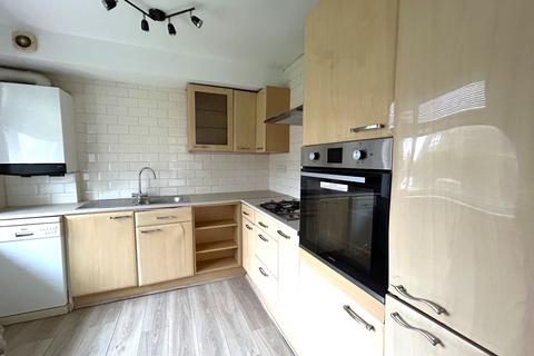 2 bedroom flat for sale - Flat 7 Stevens Court, Stevens Close, Beckenham, Kent, BR3 1RT