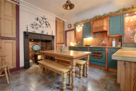 4 bedroom end of terrace house for sale, Albert Road, Eaglescliffe