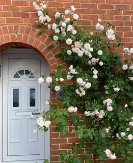 19 Cold Harbour, North Waltham, Basingstoke, RG25 2BH