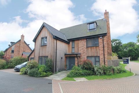 5 bedroom detached house for sale, Nightingale Close, Melton, Woodbridge, Suffolk, IP12