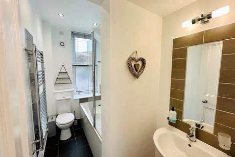 1 bedroom apartment to rent, Meadowbank Crescent, Edinburgh, Midlothian