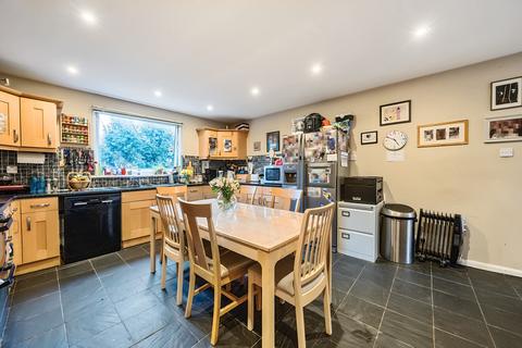 8 Bankside Close, Carshalton, SM5 3SB