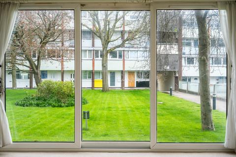 66 Sylvan Road, London, SE19 2RZ