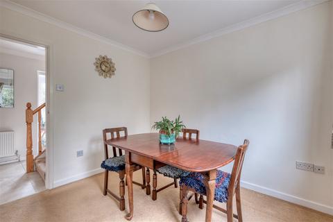 Treetops Selborne Road, Worcester, WR1 3JA