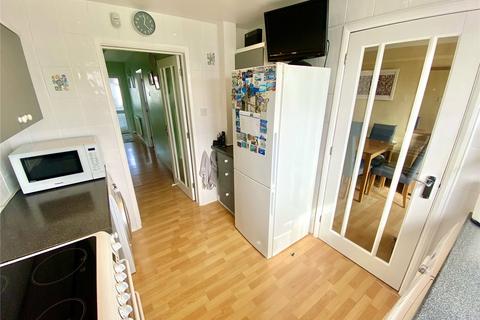18 Rosebery Avenue, Sidcup, DA15 8HZ
